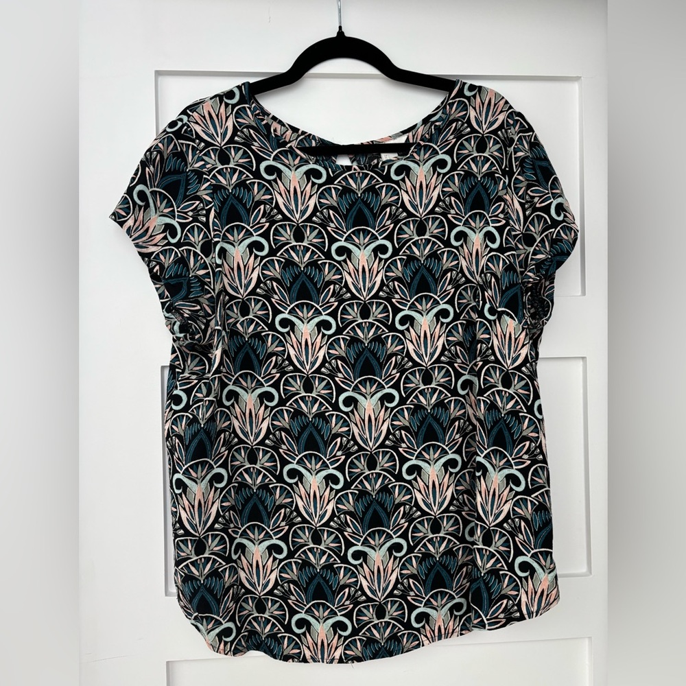 H&M mama (maternity) cap sleeve blouse
